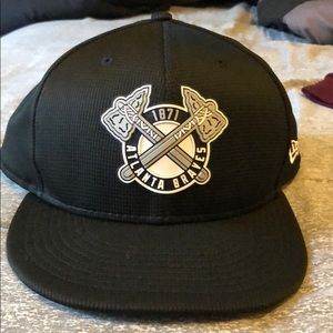 Atlanta Braves Fitted Hat